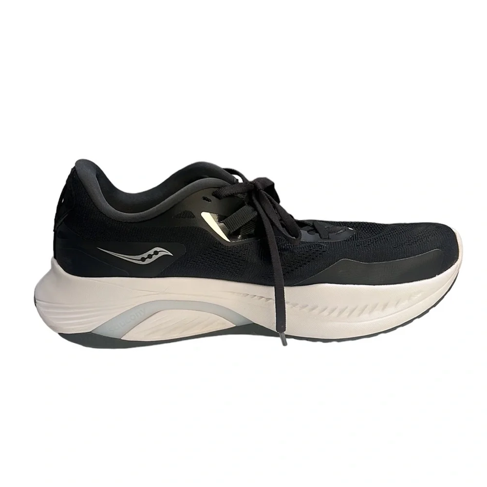 Saucony Men’s Guide 15 Sneakers Size 9.5